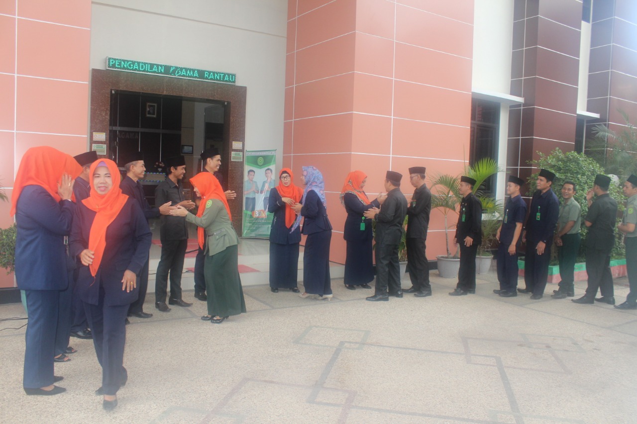 Apel Pertama 01